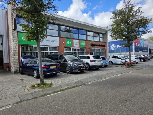 James Autoservice Nieuwenhuijsen