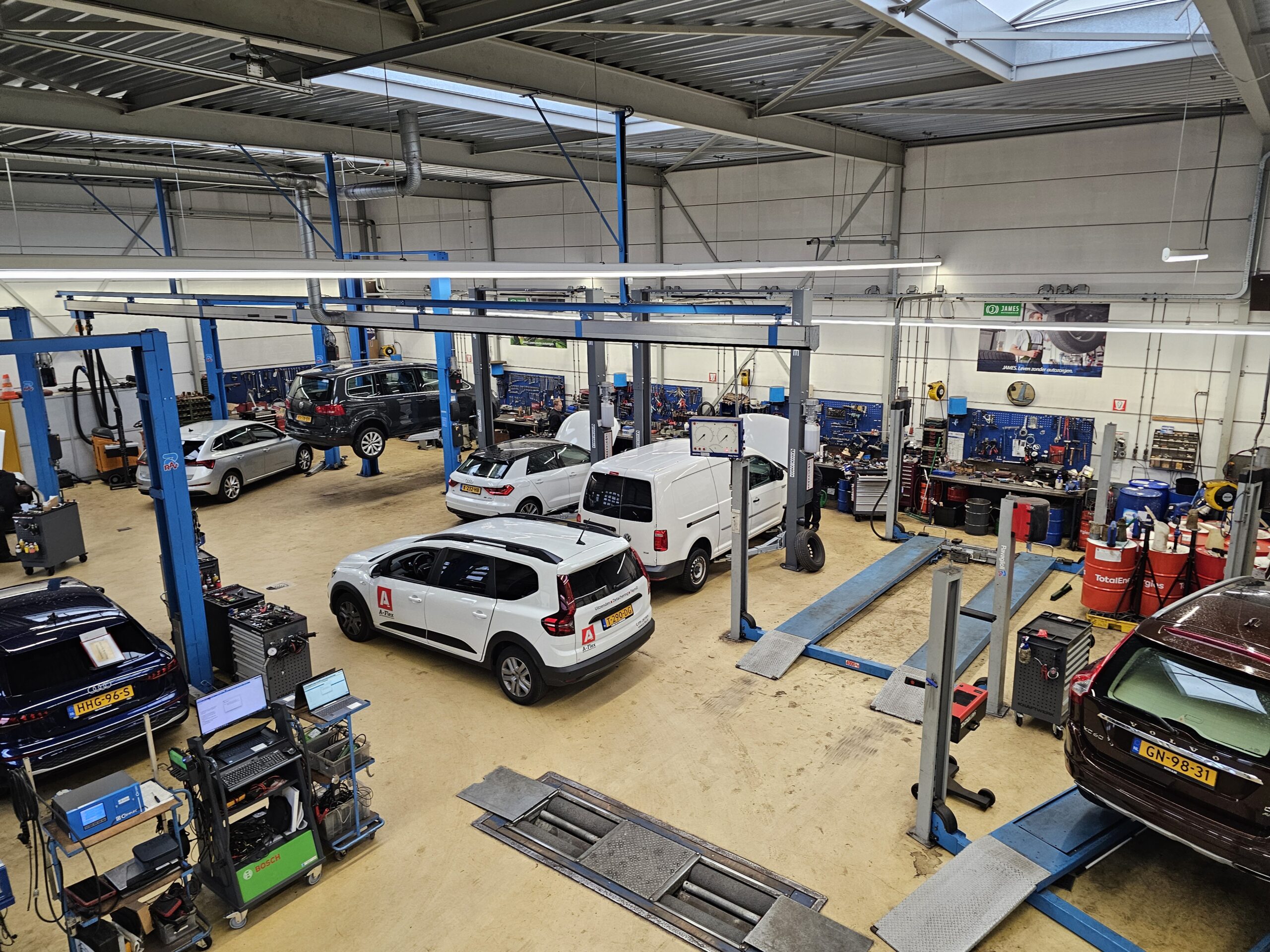 James Autoservice Nieuwenhuijsen