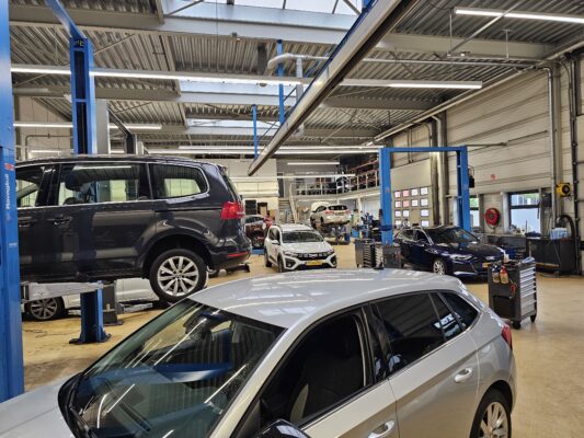 James Autoservice Nieuwenhuijsen