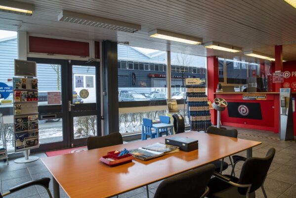 Profile Car & Tyreservice Amersfoort receptie