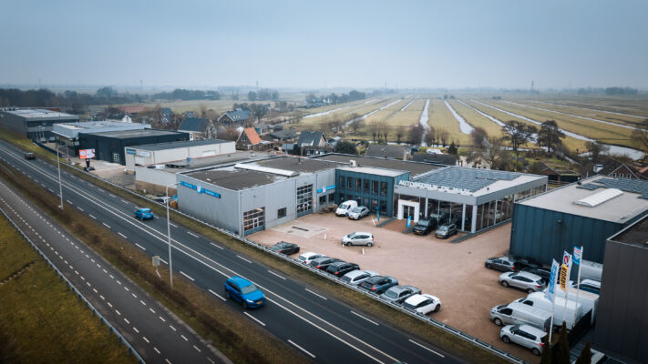 Autobedrijf De Waal Gouderak pand