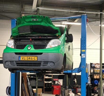Swart Auto