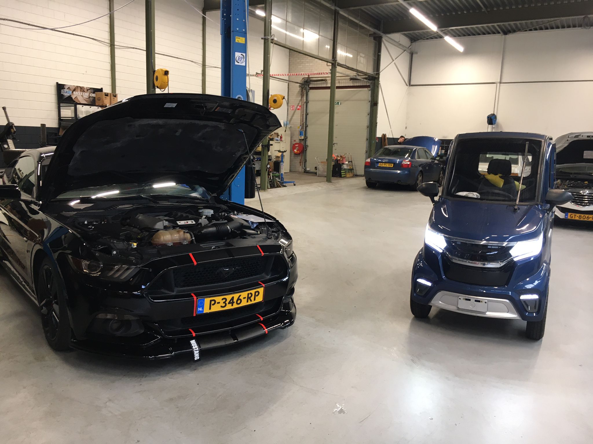 Swart Auto